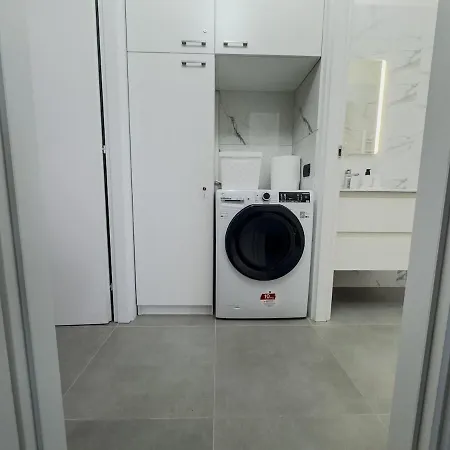 Appartement La Meta Bilocale A - Di Pusiano Merone