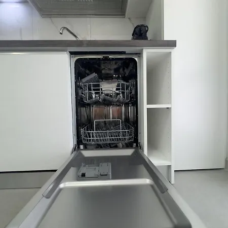 La Meta Bilocale A - Di Pusiano Appartement